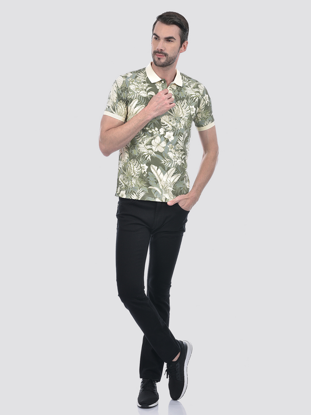 Numero Uno Men Tropical Print Multicolor T-Shirt